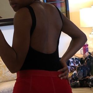 Backless body suit